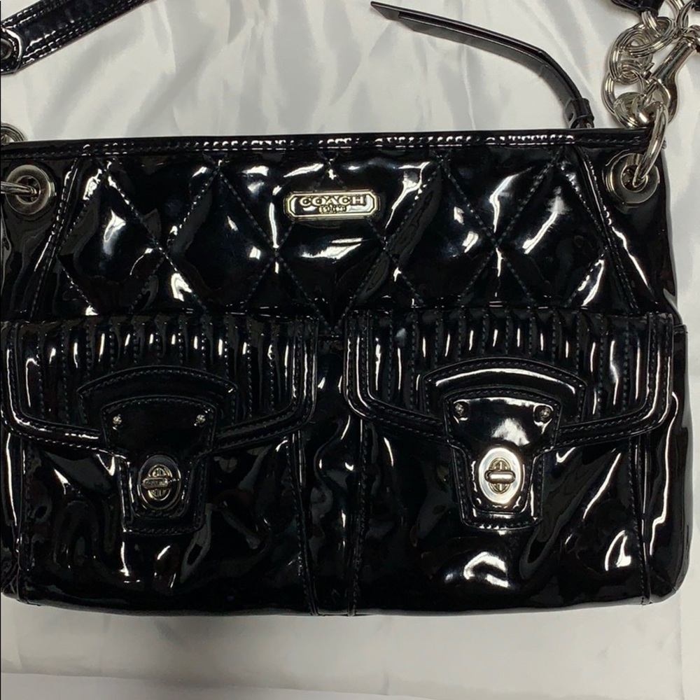 Women’s Black Patent Leather COACH Messenger Purse - Picture 2 of 8